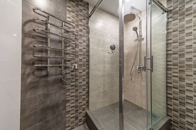 Spa-Like Shower Enclosure